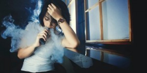 使用电子烟的青少年和年轻人患哮喘的几率增加